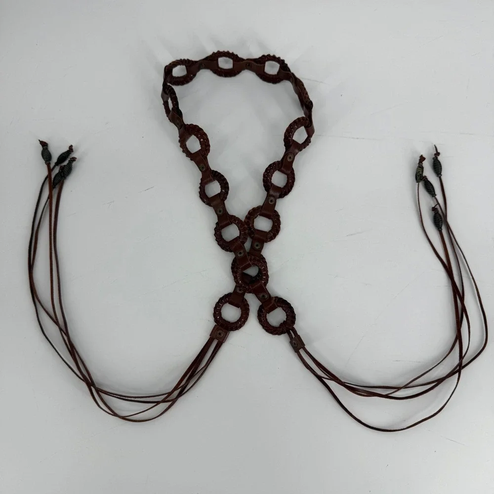 Vintage 1970s‎ Handmade Leather Ring Link Belt Boho Western Hippie Hip Tie 34